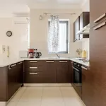 Elegant דירה